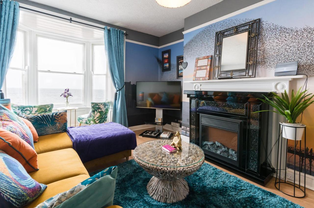 Starling View Boutique Stunning Seafront View Apartment Абъристуит Екстериор снимка